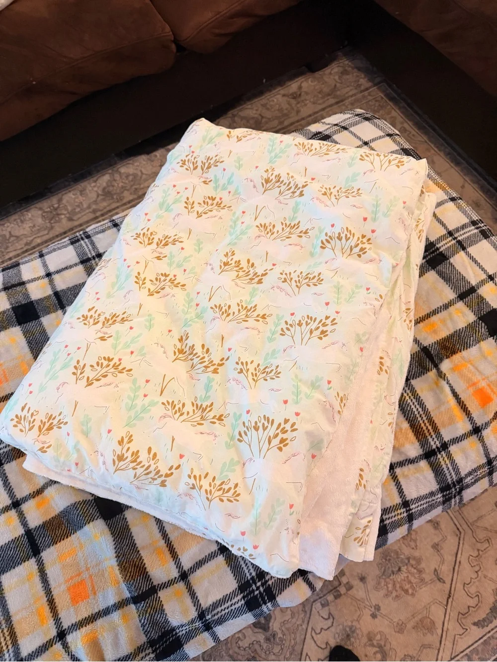Pottery Barn Kids Duvet and Duvet Cover with Gold & Mint Botanical Print